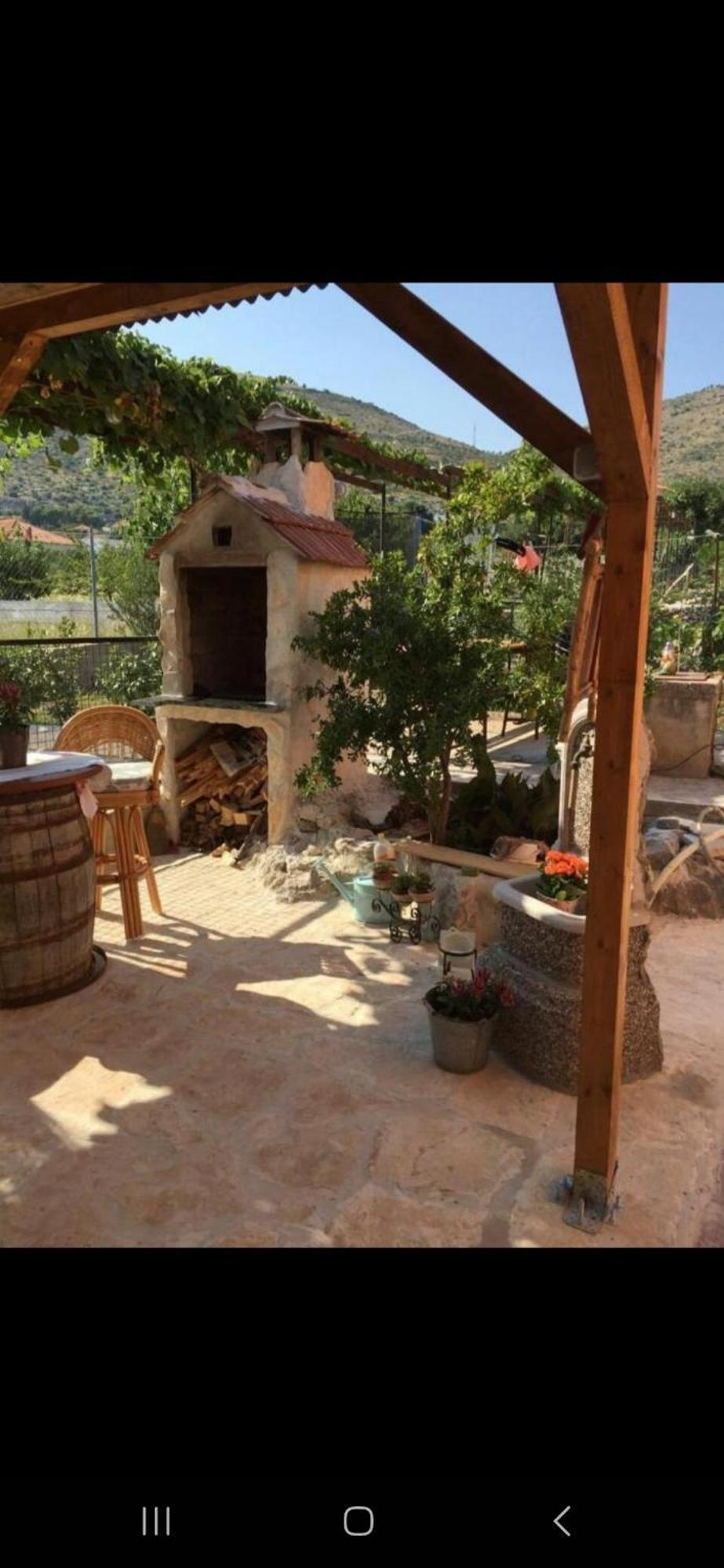 Holiday Home Listesi 1 Trogir Bagian luar foto